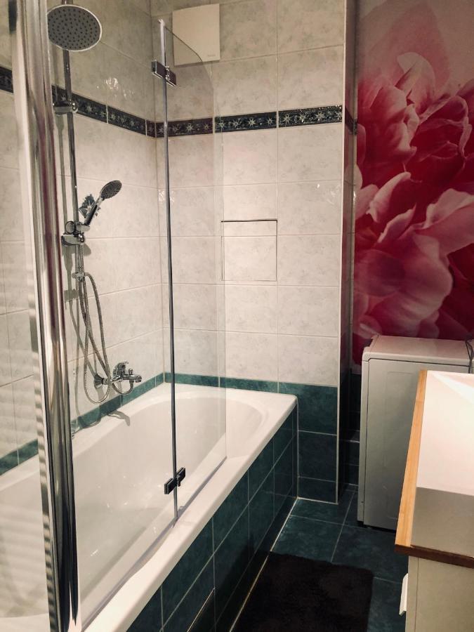 Wohnen Wie Zuhause - Zu Gast In Erfurt Kültér fotó